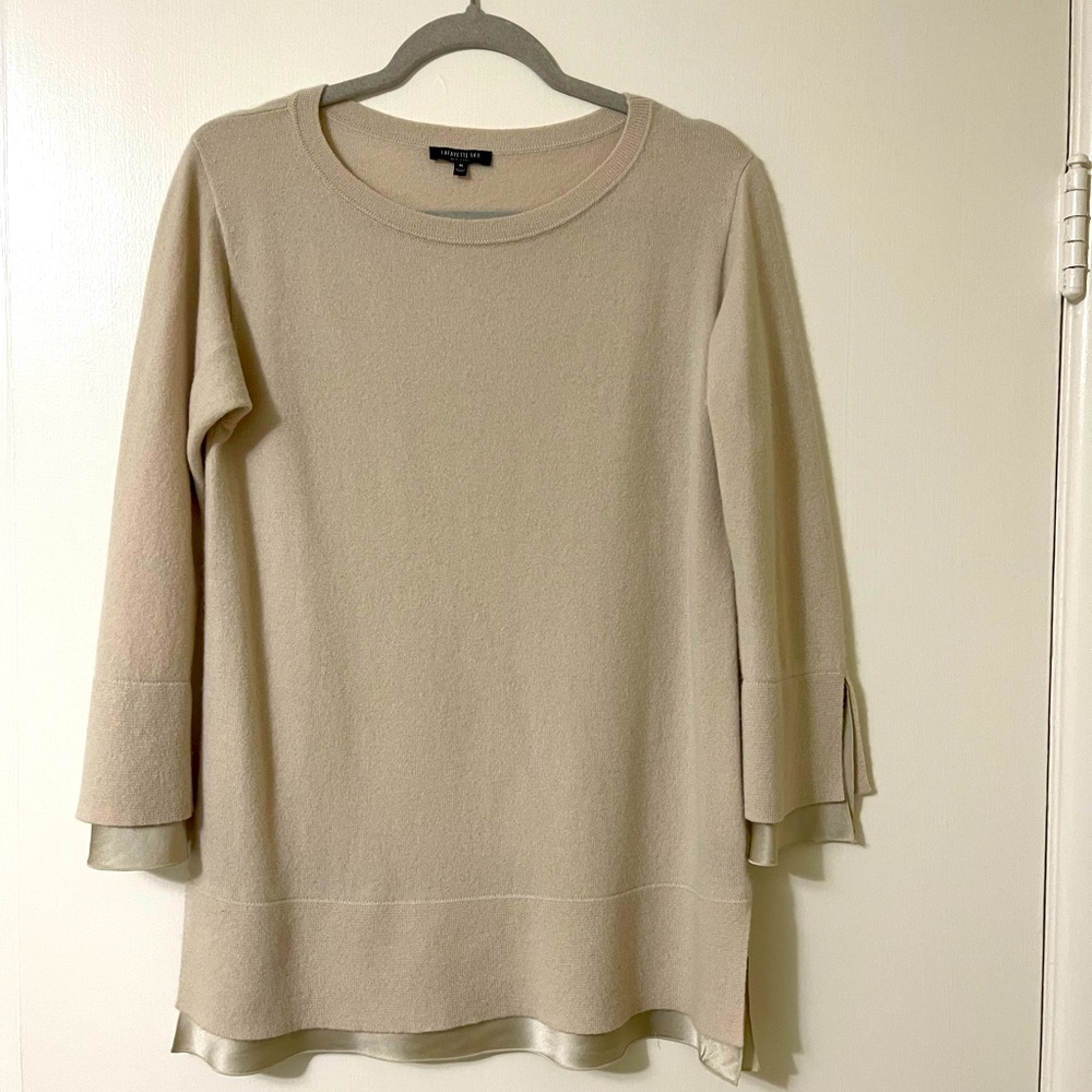 Lafayette 148 New York Sweater. Size Medium. Never Worn.